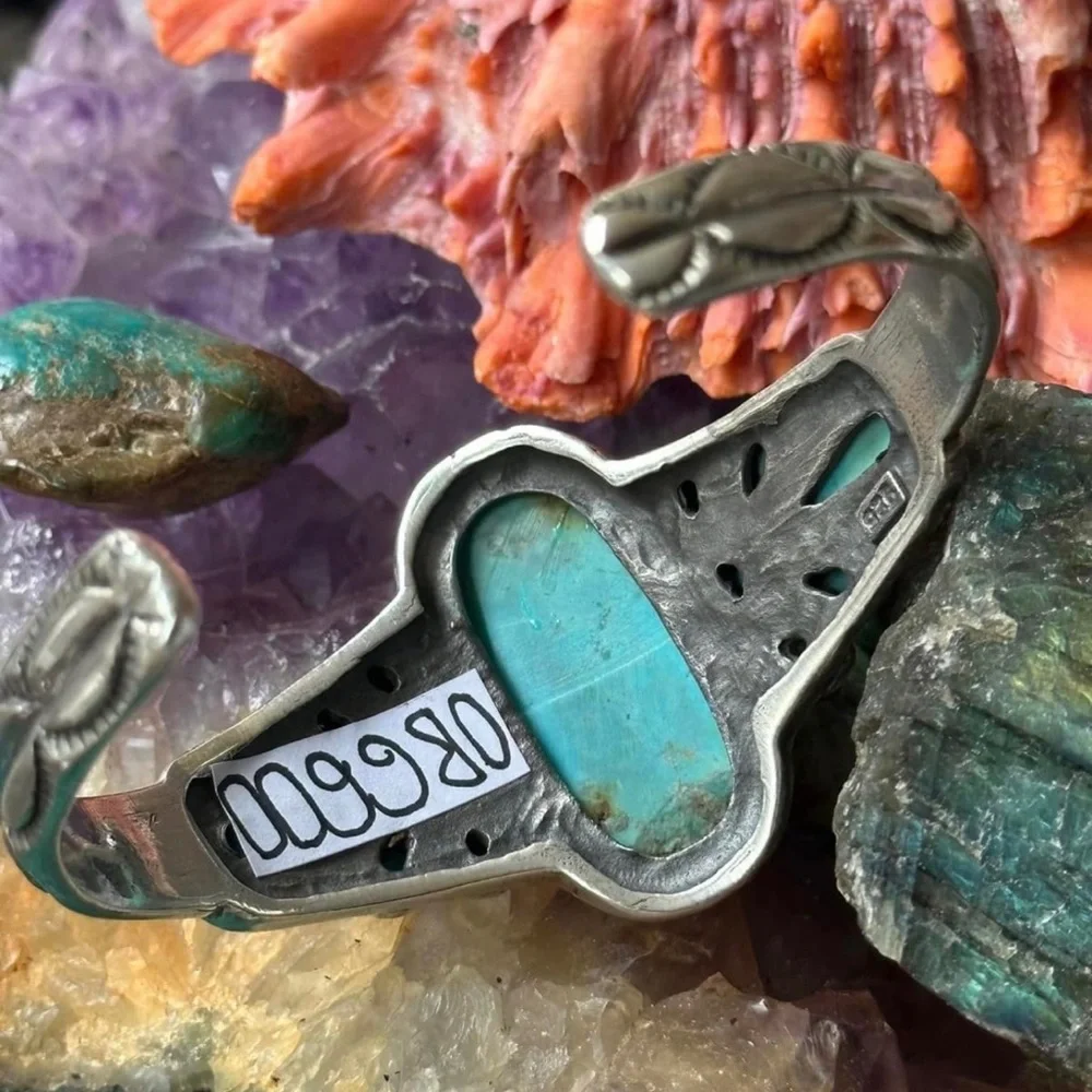 Sold ❤️ Turquoise southwestern sterling silver cuff - Picture 4 of 11